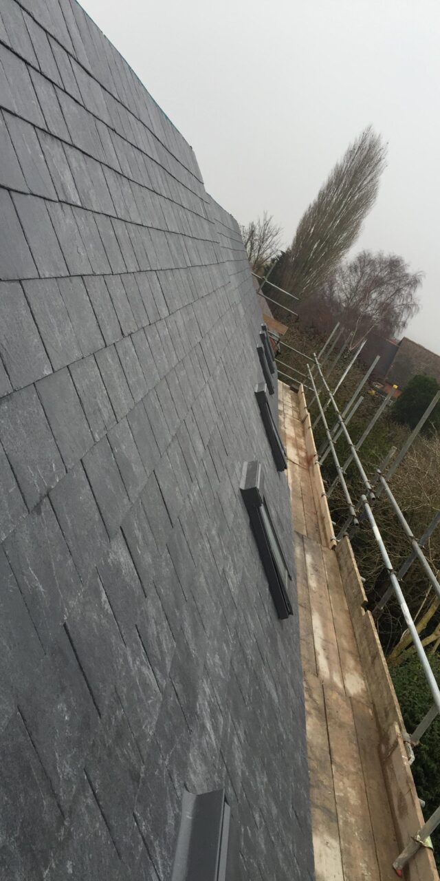 https://quinnroofing.co.uk/wp-content/uploads/2024/07/36e2b50e-4373-4b13-a006-7c39080dae0b.x9hwez-640x1280.jpeg